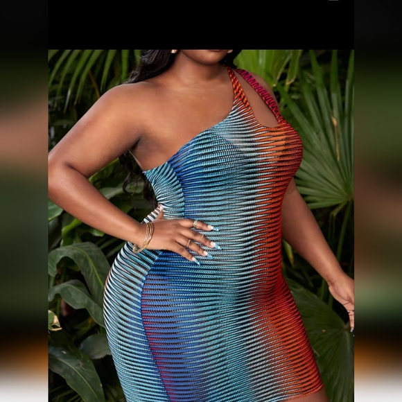 Plus Size Summer Dress/Swimsuit Cover UP - Picture 4 of 4